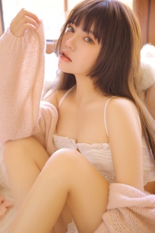 善良漂亮的女老板中字